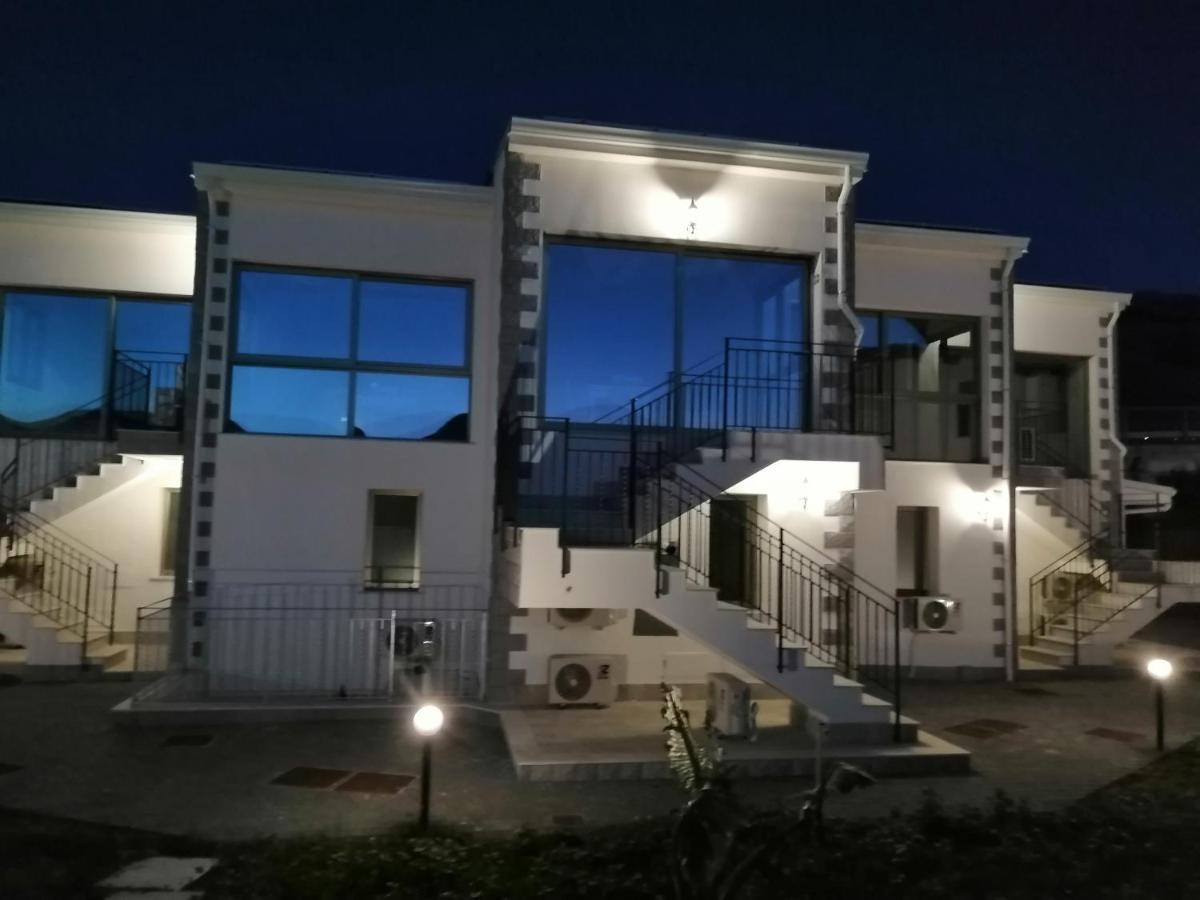 Sicily Rooms Appartamenti Carini Luaran gambar
