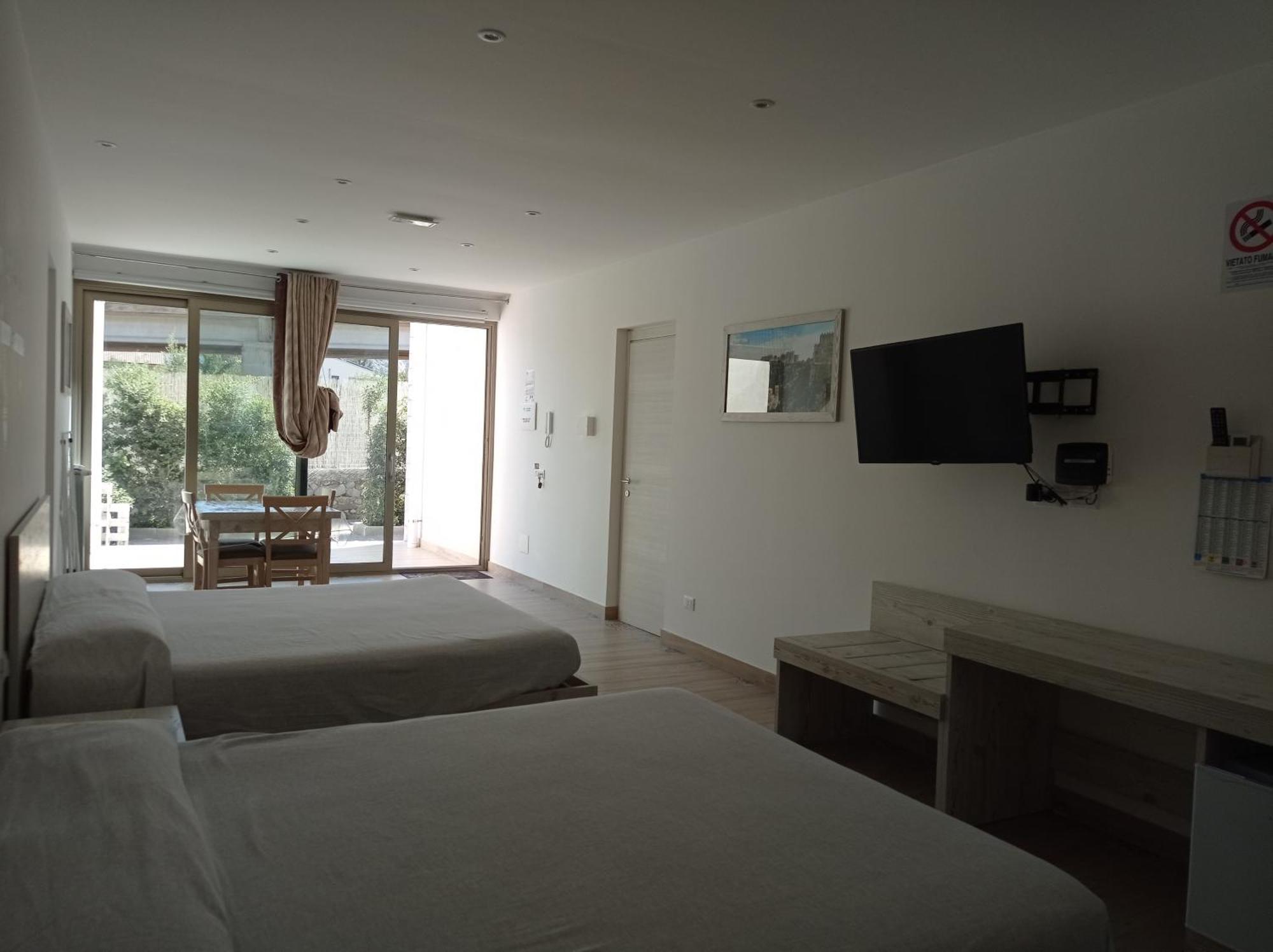 Sicily Rooms Appartamenti Carini Bilik gambar