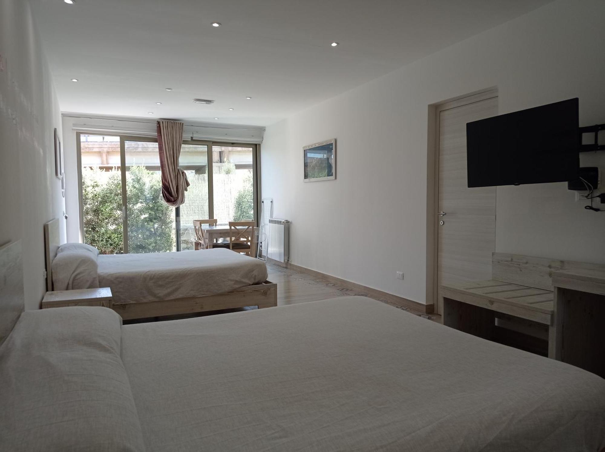 Sicily Rooms Appartamenti Carini Bilik gambar