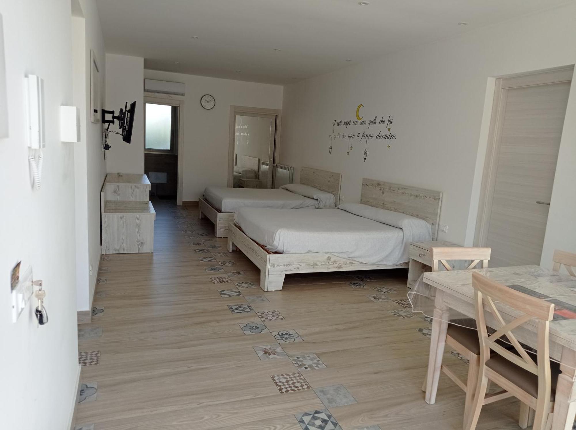 Sicily Rooms Appartamenti Carini Bilik gambar